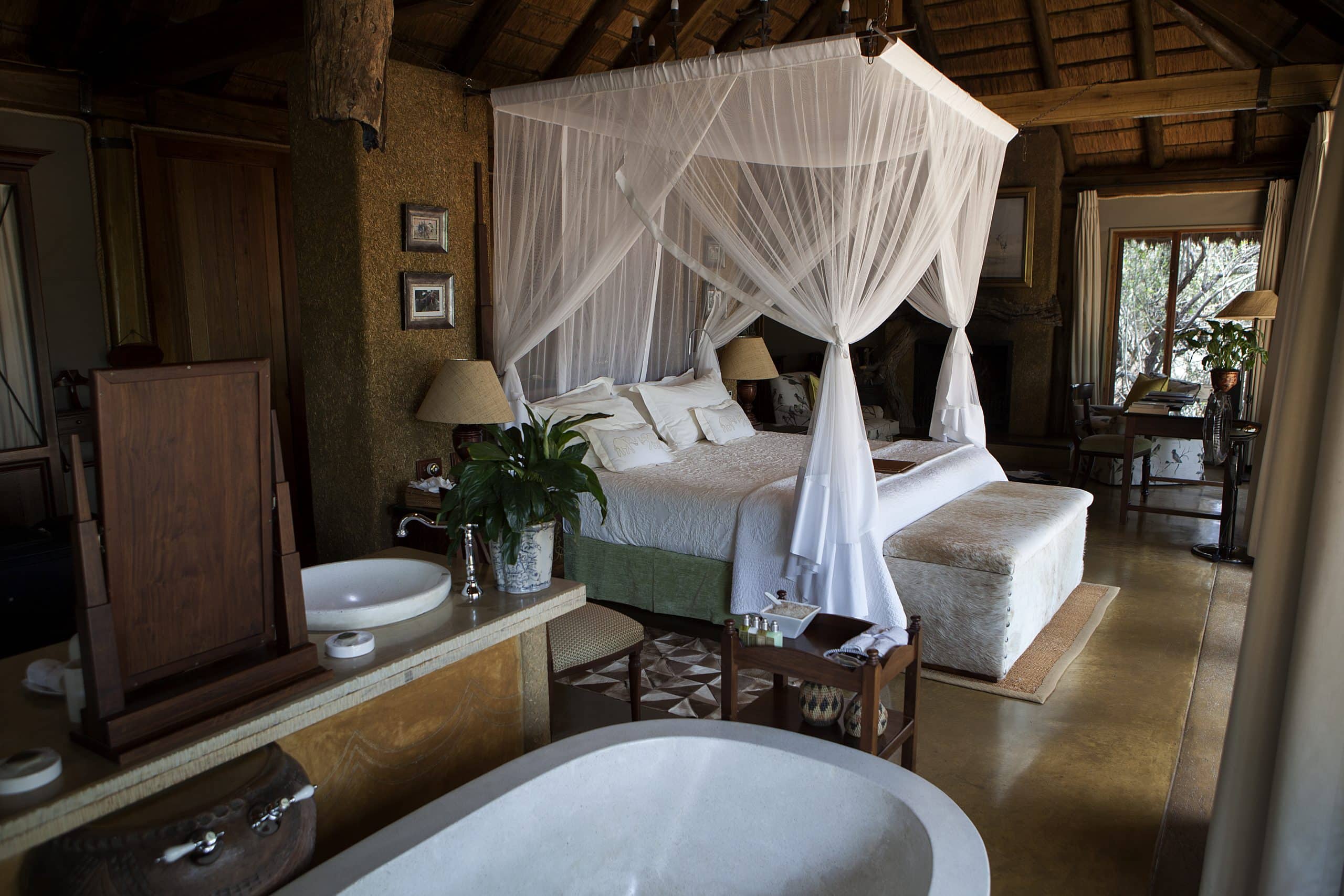 Jabulani Suites Interior view from Bathtub